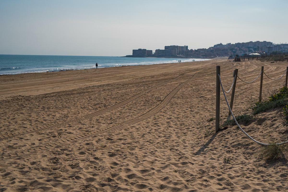 Apartment Sunny La Mata La Mata  Ngoại thất bức ảnh