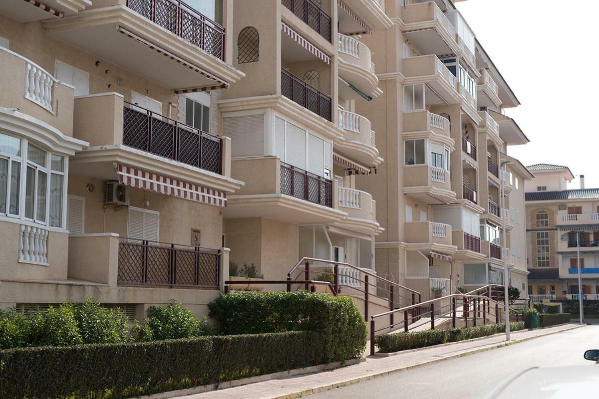 Apartment Sunny La Mata La Mata  Ngoại thất bức ảnh